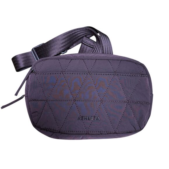 Athleta All About Quilted Crossbody Belt Bag Purple Plum Adjustable Lightweight - Picture 1 of 5